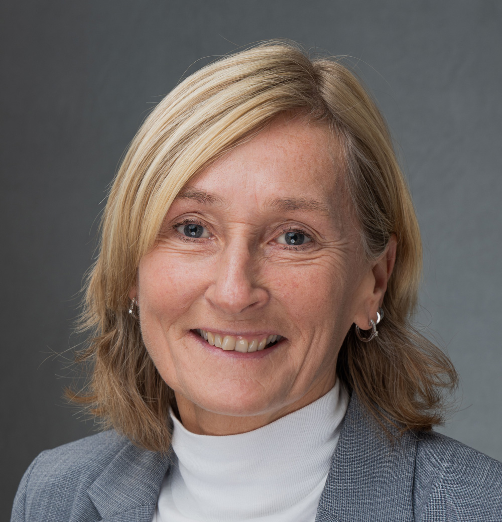 Et n&aelig;rbilde av en kvinne som smiler