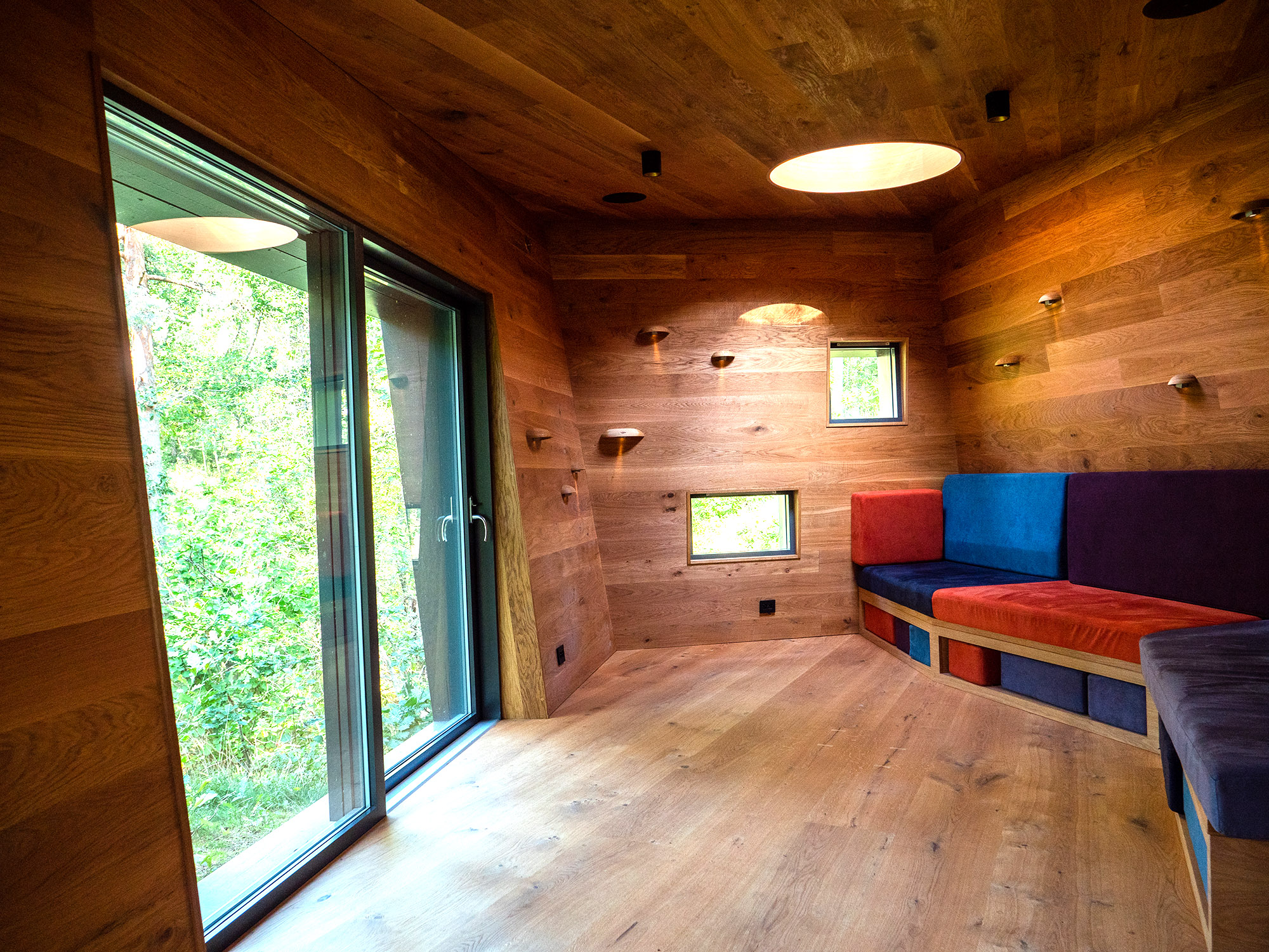 Friluftssykehuset oppholdsrom med utsikt.